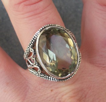 Zilveren ring gezet met ovale groene Amethist maat 18.5 mm