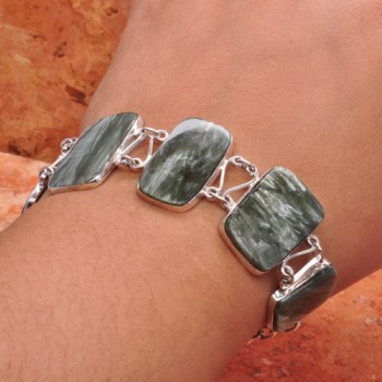 Zilveren edelsteen armband met rechthoekige Seraphiniet schakels