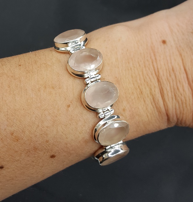 Bir dakika bekle malzeme onaylamak  Zilveren armband gezet met vijf ovale facet Rozenkwarts stenen | Zilveren  Edelsteen Armbanden