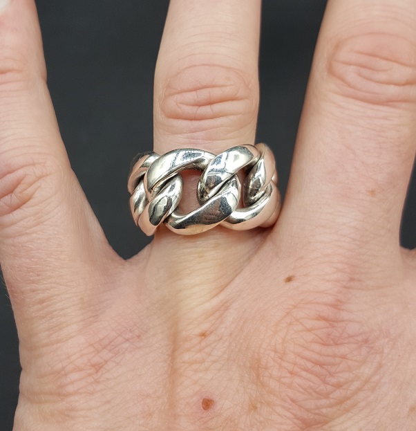Zilveren brede schakel ring 17.5 mm