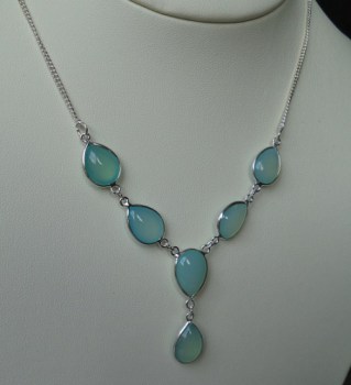 Zilveren edelsteen ketting met aqua Chalcedoon