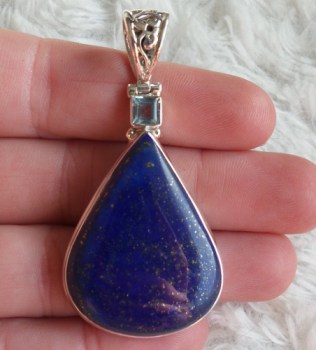 Zilveren hanger gezet met Topaas en Lapis Lazuli