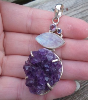Zilveren hanger met druzy Amethist, Maansteen en Amethist