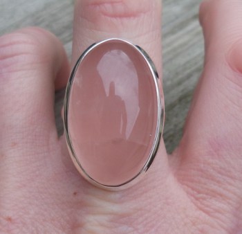 Zilveren ring gezet met grote ovale Rozenkwarts 18.5 mm