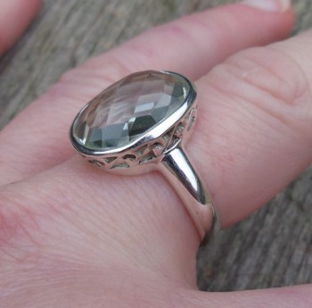 Zilveren ring gezet met ovale facet groene Amethist 19 mm