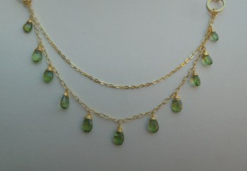 Vergulde ketting met Peridot briolettes