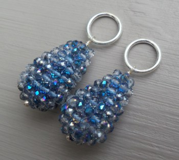 Creool hanger set met druppel van blauwe kristallen