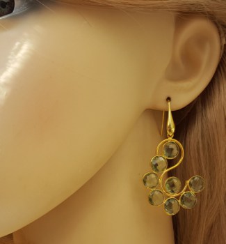 Vergulde oorbellen gezet met ronde facet groene Amethisten