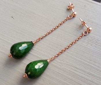 Oorbellen met Emerald groene Jade briolet