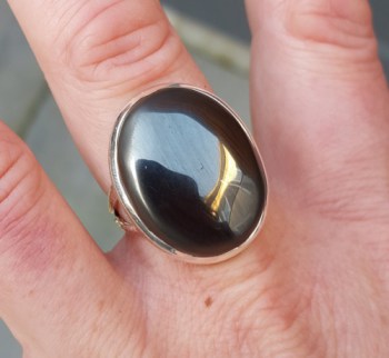 Zilveren ring gezet met brede ovale Hematiet 18 mm