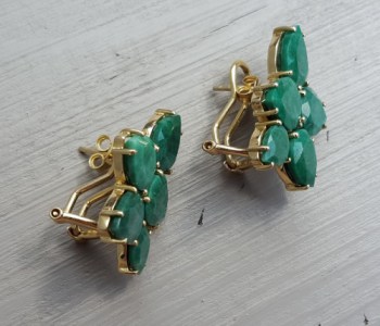 Goud vergulde oorbellen gezet met Emerald