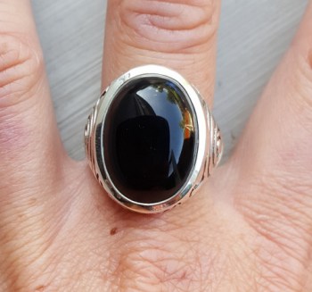 Zilveren ring gezet met Onyx (mannen ring) 20.5