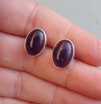 Zilveren edelsteen oorknoppen met cabochon Amethist