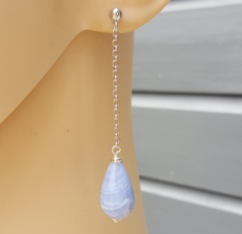 Zilveren lange oorbellen met blauw Lace Agaat briolet
