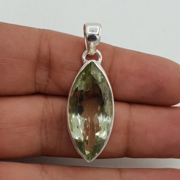 Zilveren hanger met marquise groene Amethist