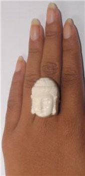 Zilveren ring met Boeddha gezicht uit been maat 17.3 mm