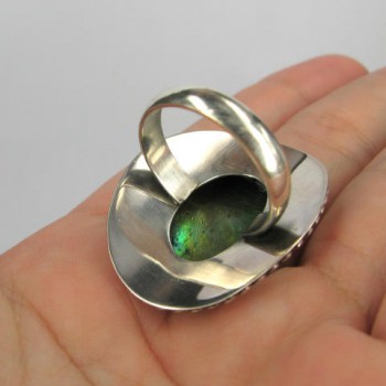 Zilveren edelsteen ring met Abalone schelp maat 18.9 mm