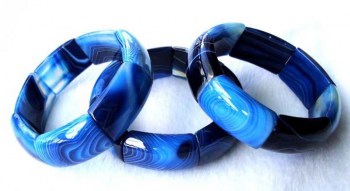 Stretch armband met blauwe  Botswana Agaat