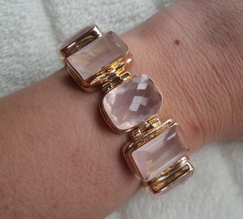 Vergulde armband gezet met facet geslepen Rozenkwarts