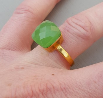 Vergulde ring met vierkante appeltjes groene Chalcedoon 18 of 20