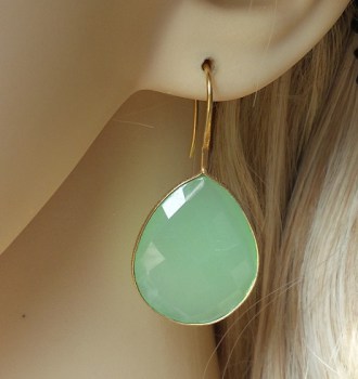 Vergulde zilveren bezel oorbellen met lime groene Chalcedoon