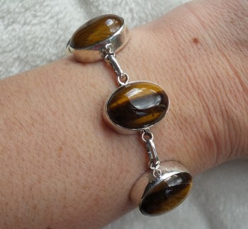 Zilveren armband gezet met cabochon geslepen Tijgeroog