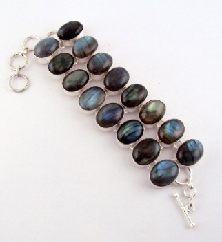 Zilveren edelsteen armband met cabochon Labradoriet