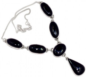 Zilveren ketting gezet met cabochon geslepen Onyx