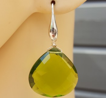 Oorbellen met Peridot quartz briolet