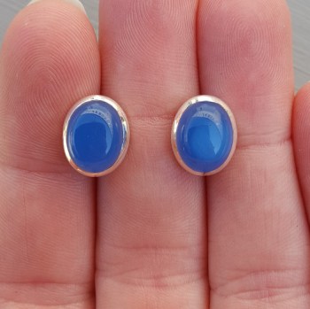 Zilveren oorknoppen met kobalt blauw Chalcedoon