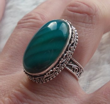 Zilveren ring blauw / groene Botswana Agaat in bewerkte setting 