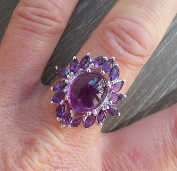 Zilveren ring gezet met facet Amethist en cabochon Amethist 19 m