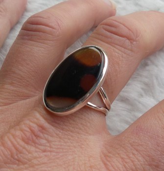 Zilveren ring gezet met ovale Montana Agaat 18 mm