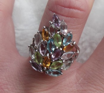 Zilveren ring gezet met multi edelsteen 17 mm