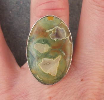 Zilveren ring gezet met ovale regenwoud Jaspis 17 mm