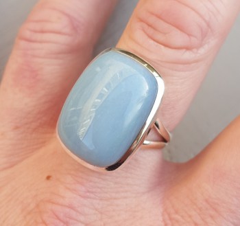 Zilveren ring gezet met Owyhee opaal 19 mm