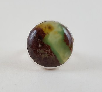 Zilveren ring gezet met ronde Boulder Chrysopraas 16.5 mm