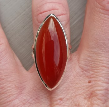 Zilveren ring gezet met marquise Carneool 16.5 mm