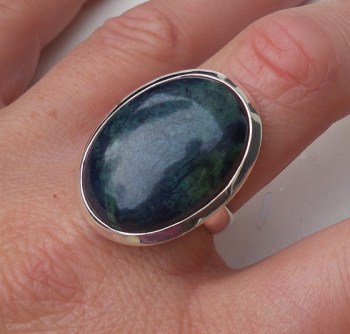 Zilveren ring met ovale Vivianiet maat 18.5 mm