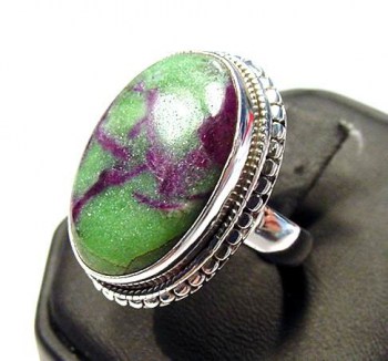 Zilveren edelsteen ring met Robijn Zoisiet ring maat 18.5 mm